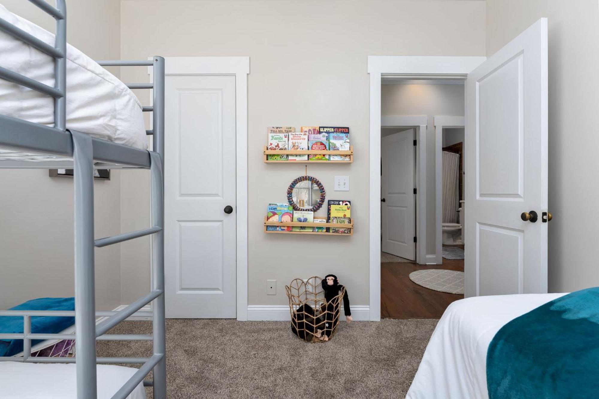 Downtown Wilmington Home ~ Pet Friendly Exterior photo