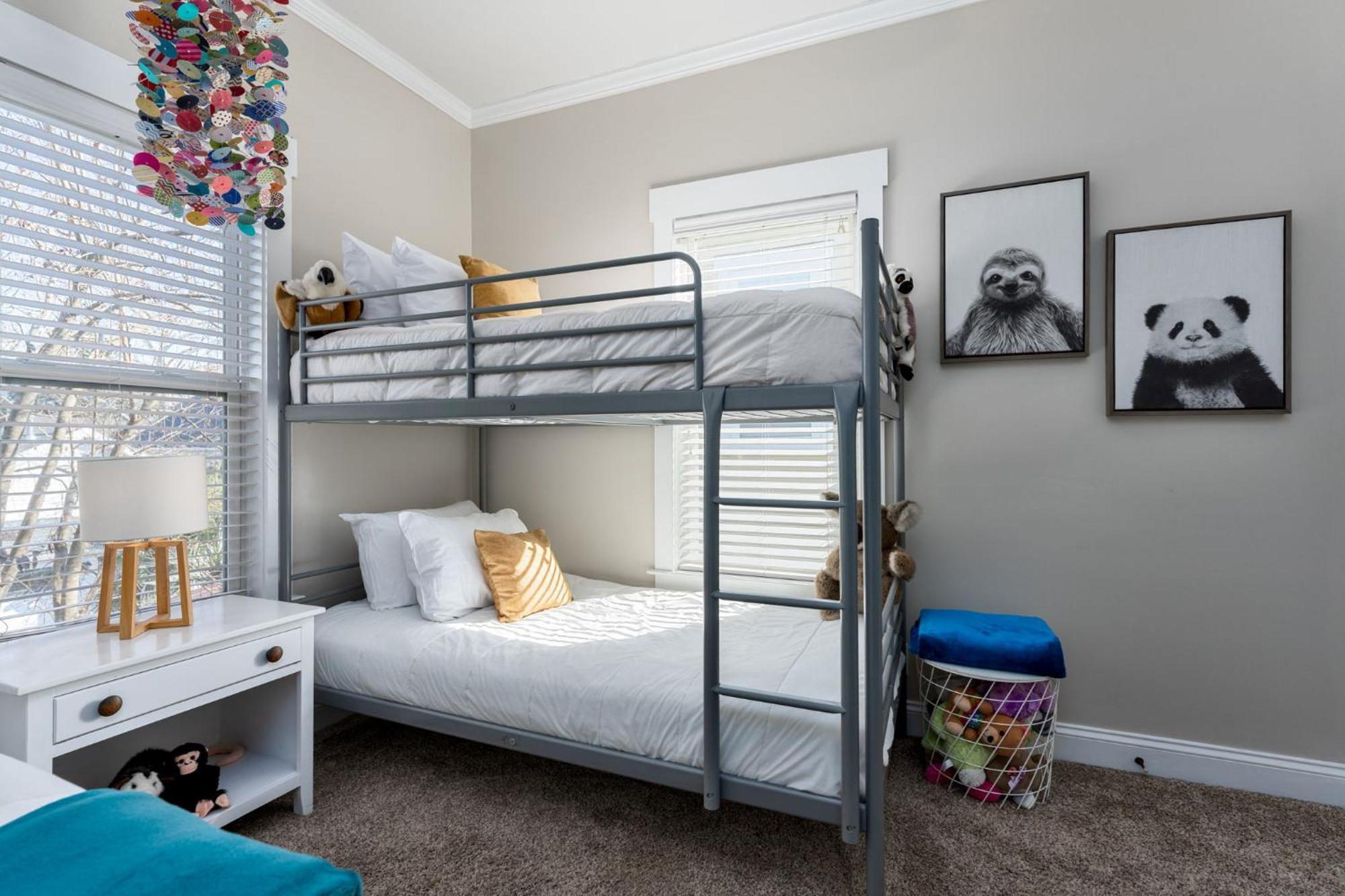 Downtown Wilmington Home ~ Pet Friendly Exterior photo